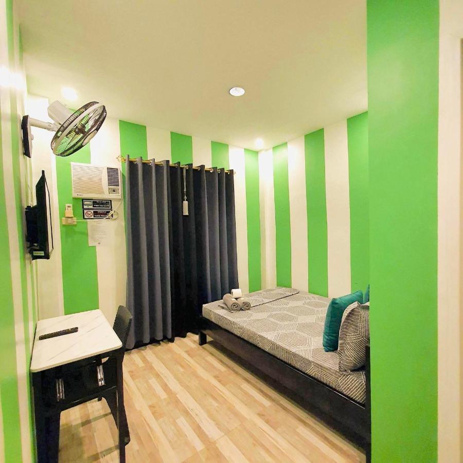 Dk'S Inn โกรอน ภายนอก รูปภาพ